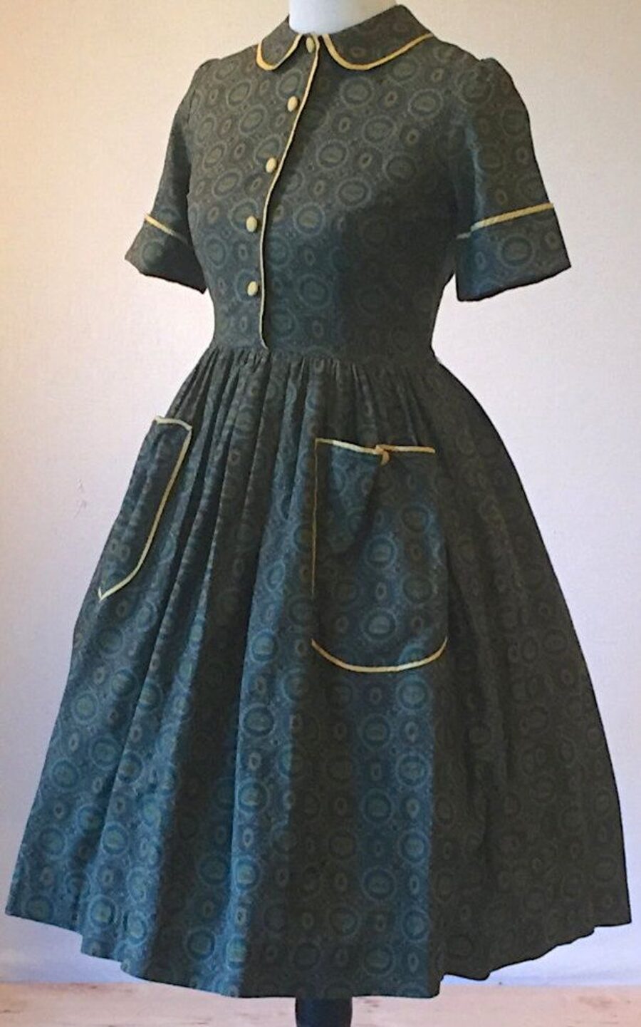 Olive green vintage-style dress tailored by Clasian